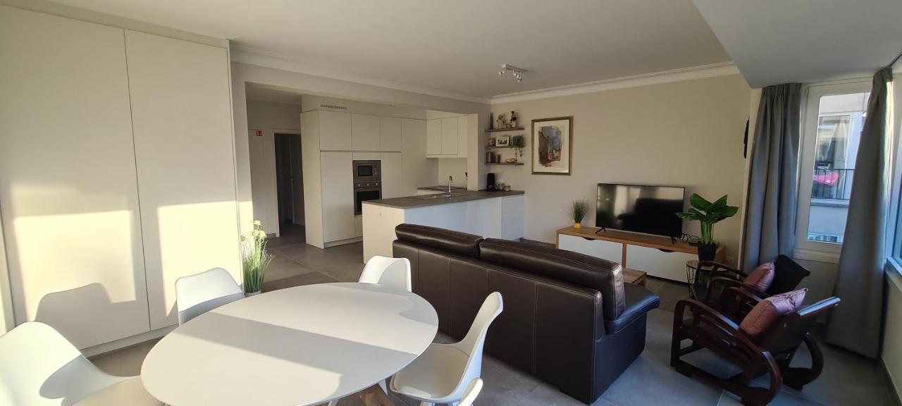 Vakantie Appartement Dumont Beach De Panne Exteriör bild